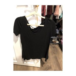Forever 21 black tee shirt